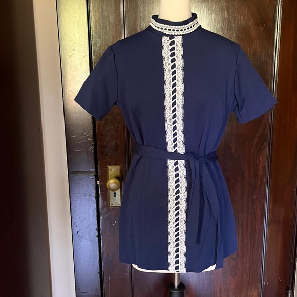 60’s/ 70’s VTG Belted New Fashion Creation Lace Detail Tunic Gogo Mini Dress - Picture 4 of 9
